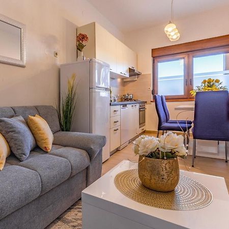 Sweet House With Free Parking Villa Pula Luaran gambar