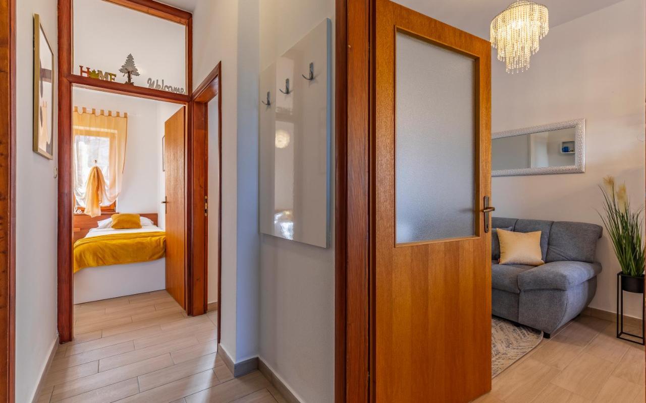 Sweet House With Free Parking Villa Pula Luaran gambar