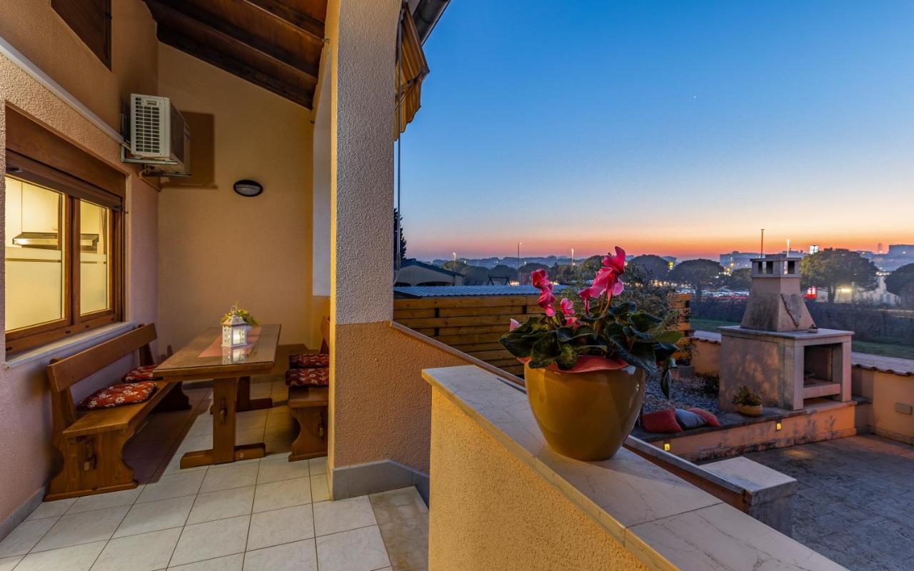 Sweet House With Free Parking Villa Pula Luaran gambar
